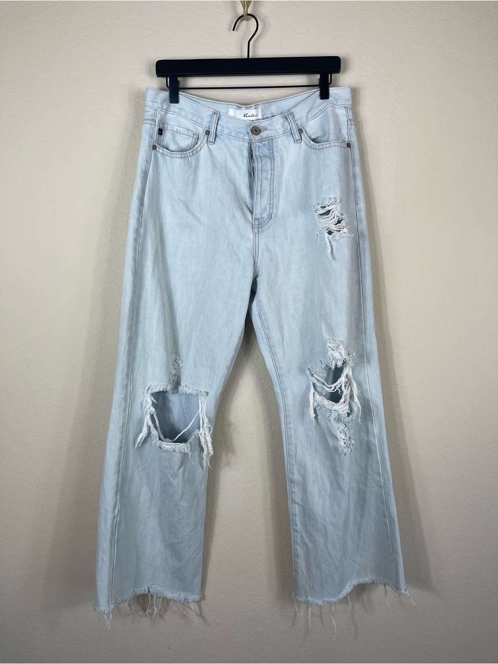 KanCan Distressed Wide Leg Jeans Light Wash Size 11/29